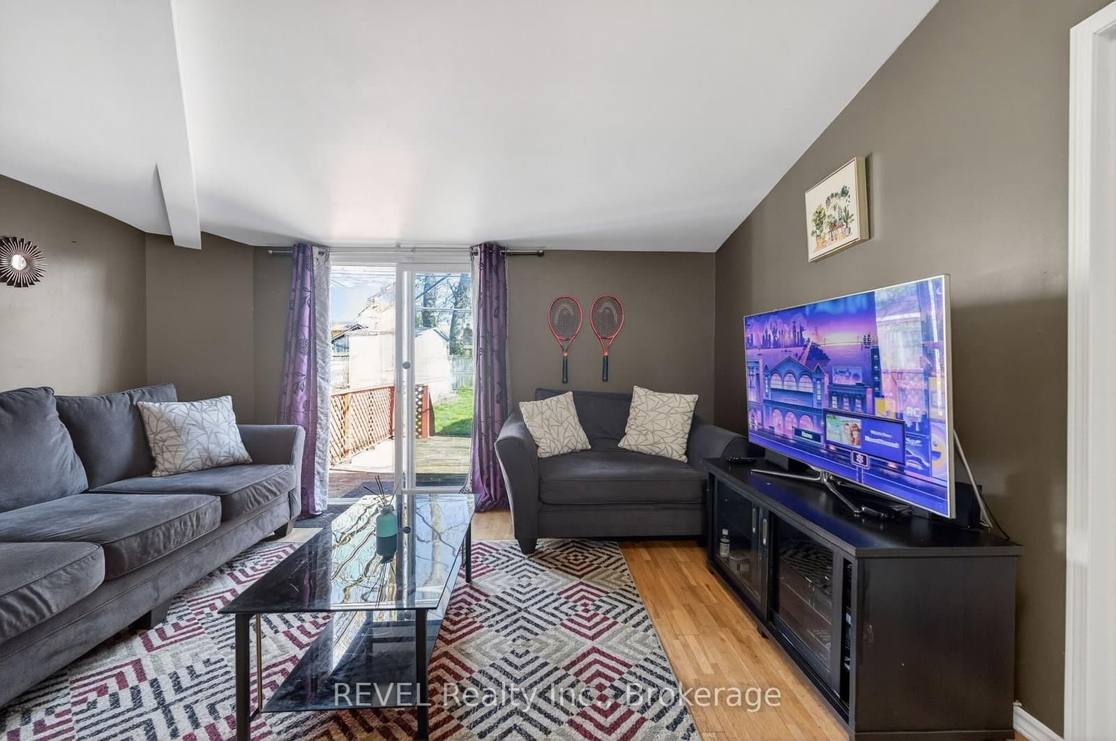 6251 Ash Street, Niagara Falls, ON — photo 2