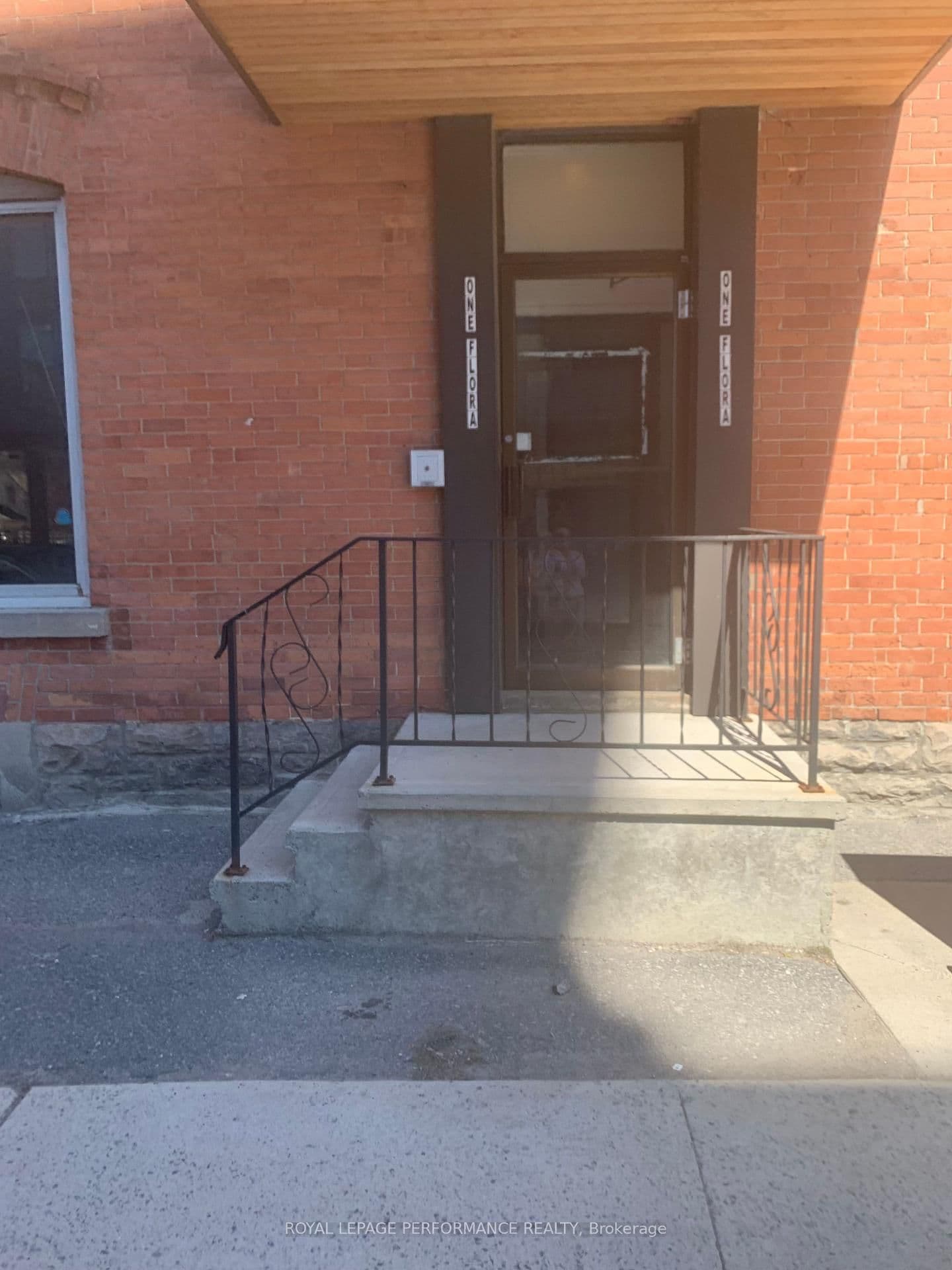 480 Bank Street, Ottawa, ON — photo 3