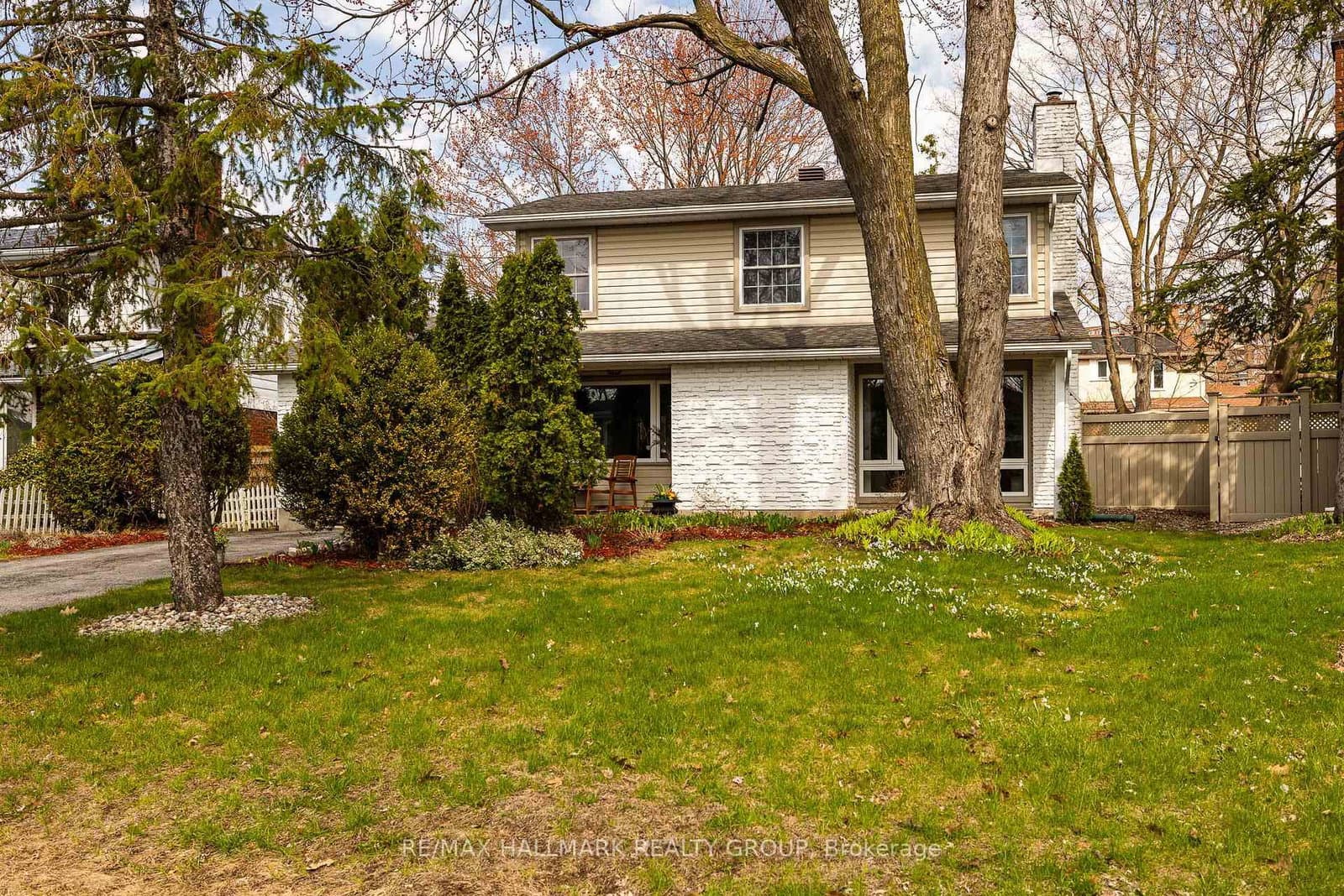 1851 Appleford Street, Ottawa, ON — photo 2