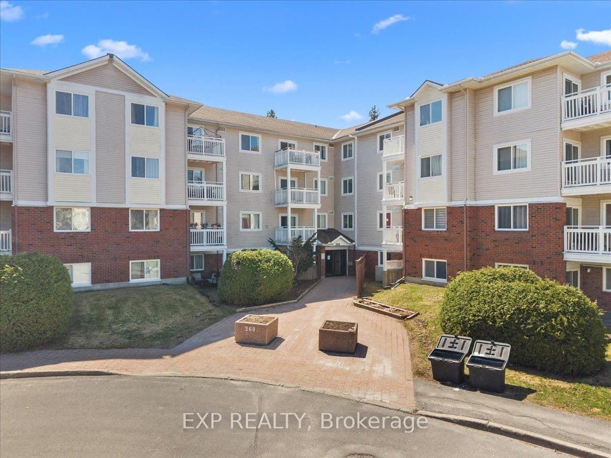 15 - 268 Lorry Greenberg Drive, Ottawa, ON