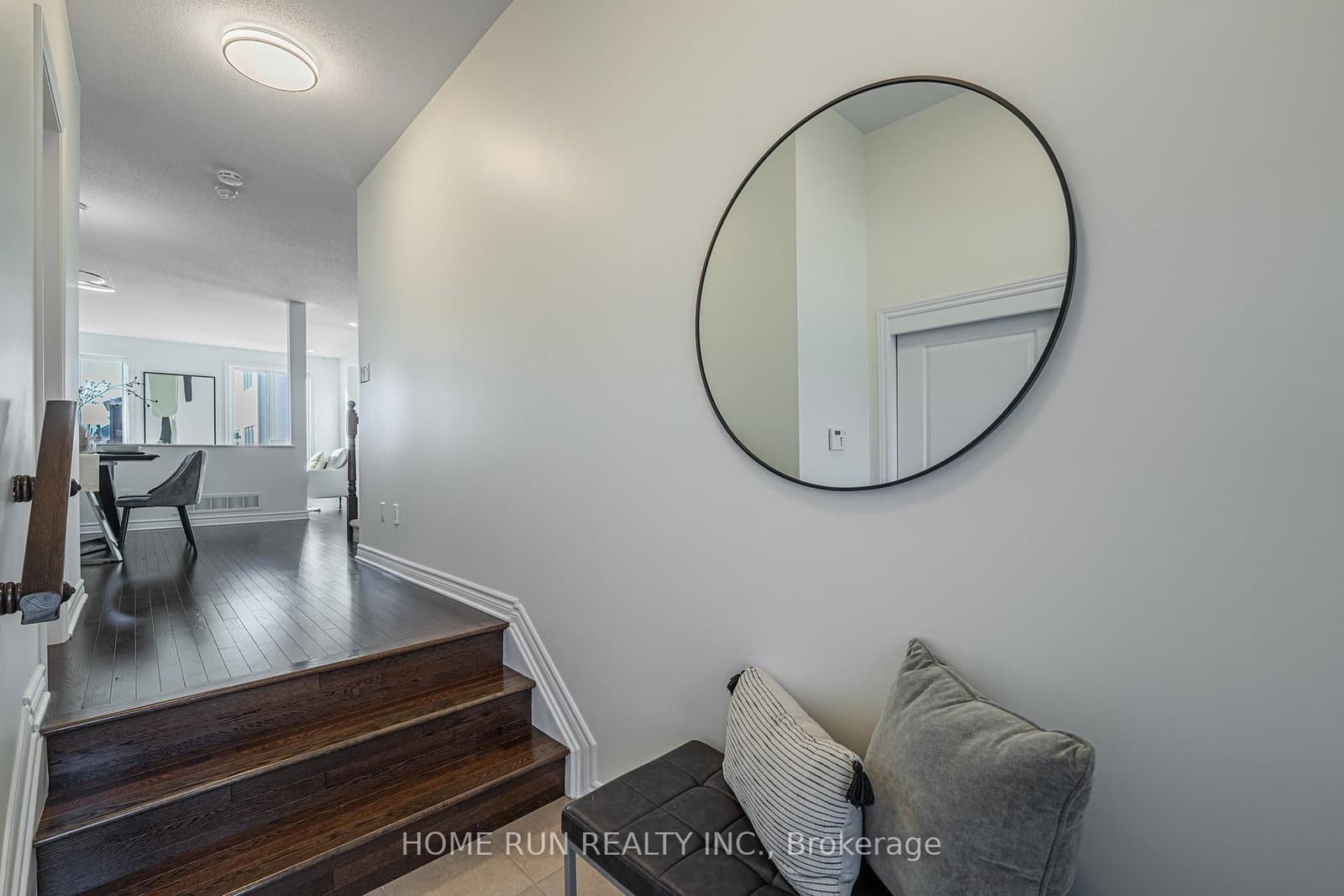 Address upon request — photo 3