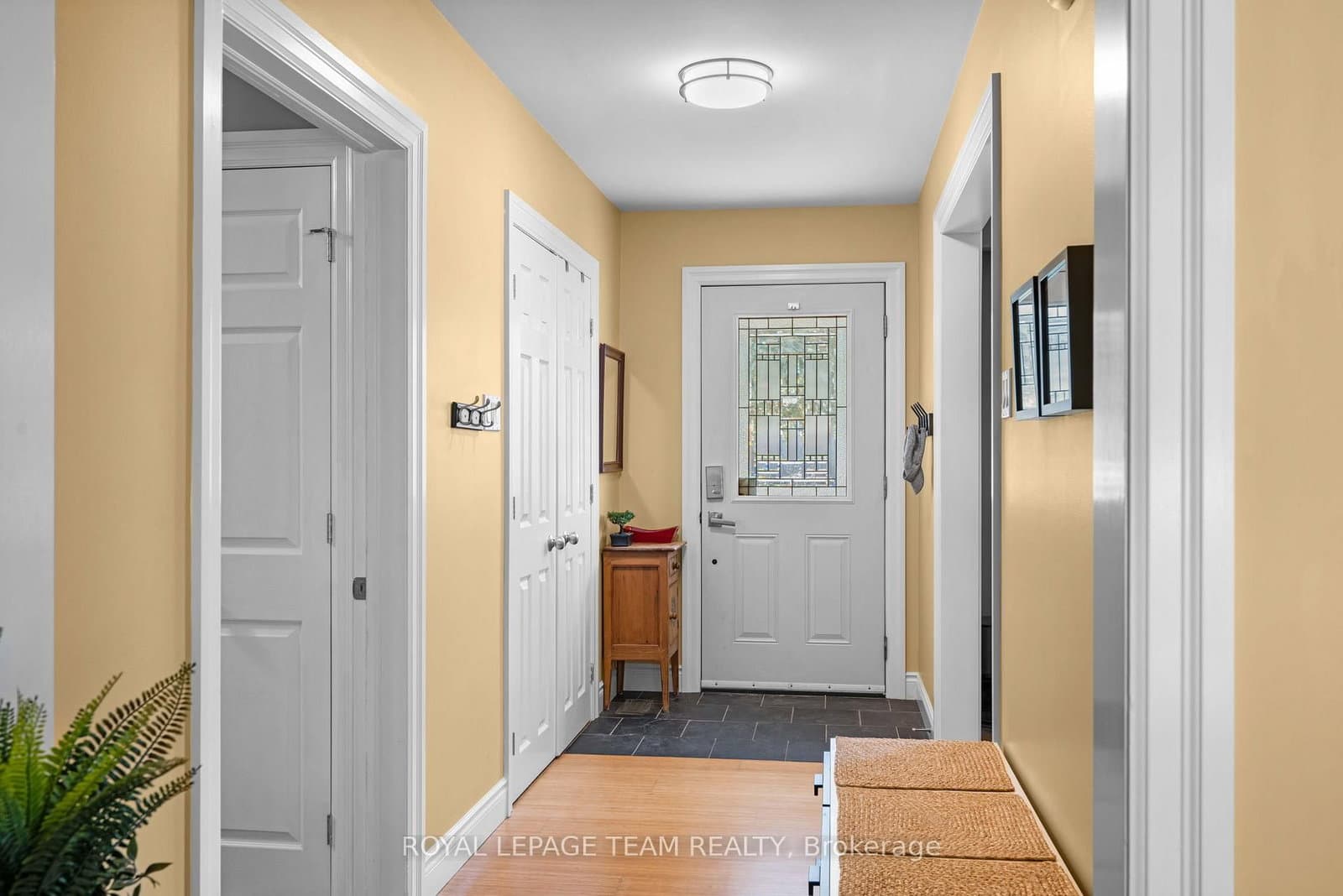 1986 Fairbanks Avenue, Ottawa, ON — photo 3