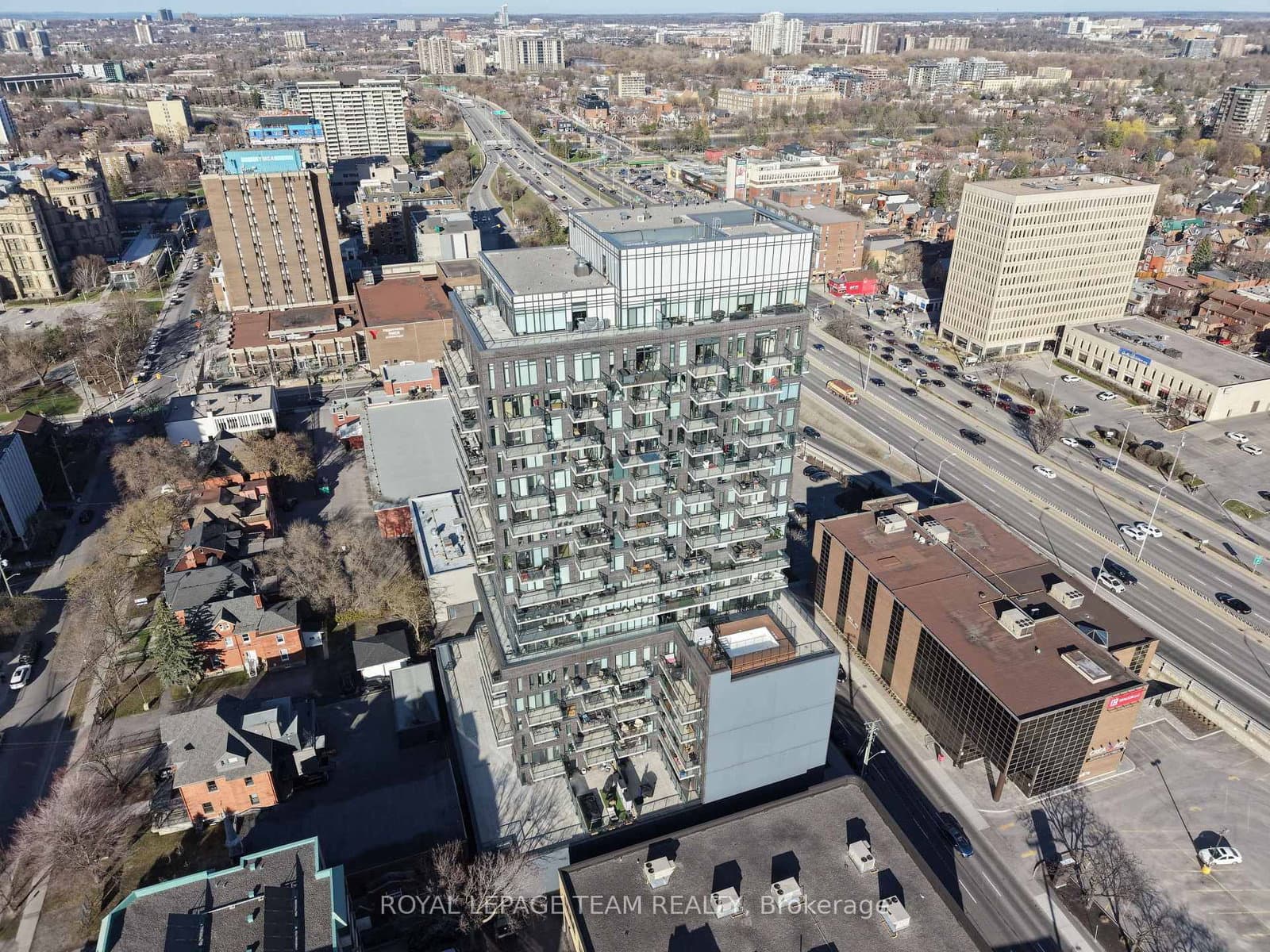 1206 - 203 Catherine Street, Ottawa, ON — photo 3