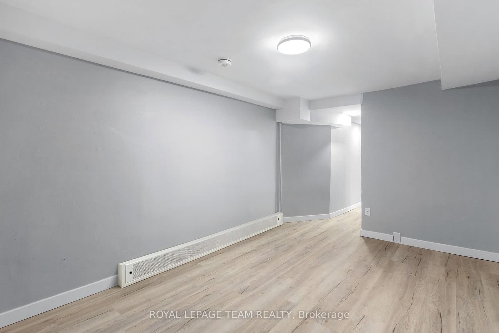 883 Somerset Street, Ottawa, ON — photo 2