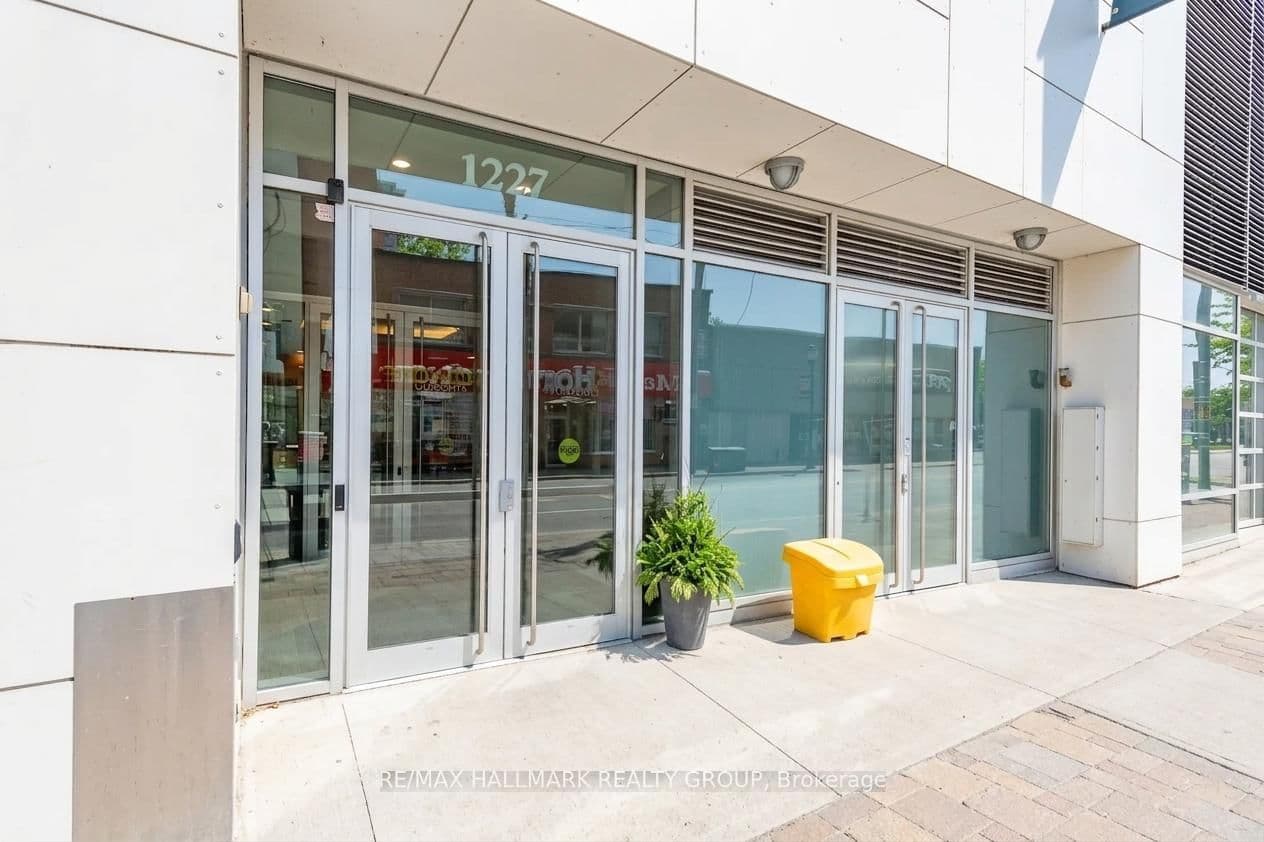 702 - 1227 Wellington Street, Ottawa, ON — photo 3