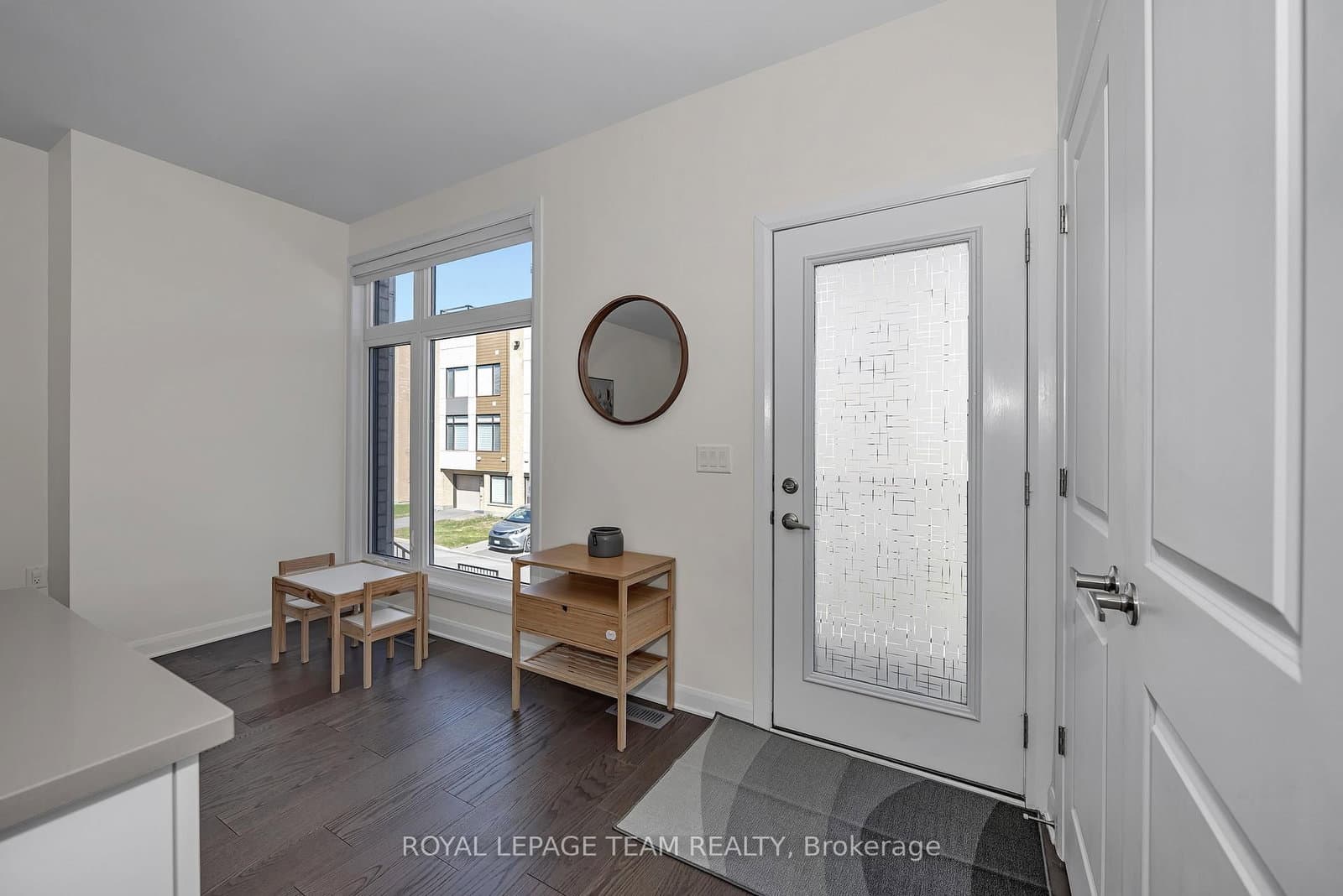 338 Foliage Private, Ottawa, ON — photo 3