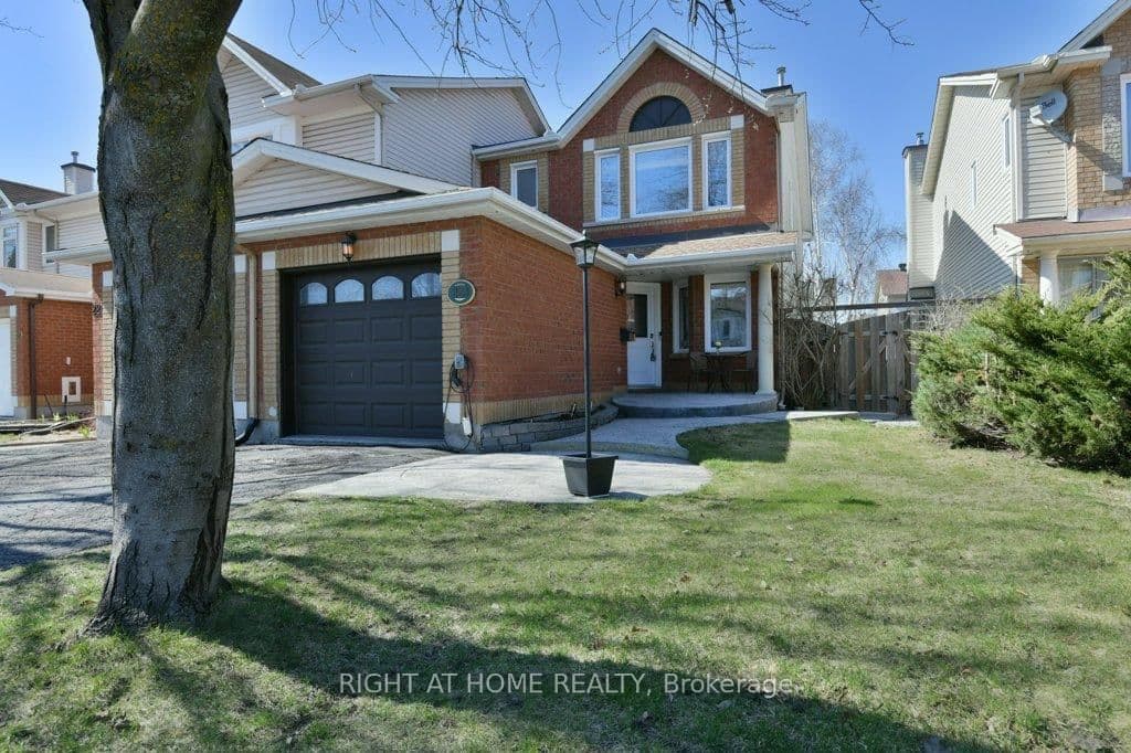 223 Longshire Circle, Ottawa, ON