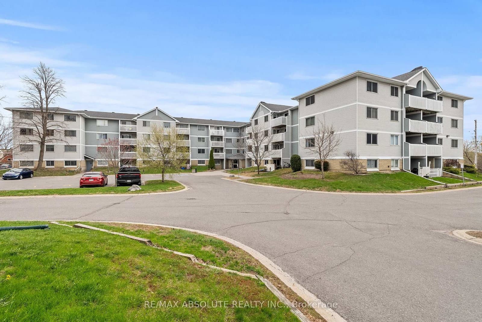 415 - 216 Viewmount Drive, Ottawa, ON