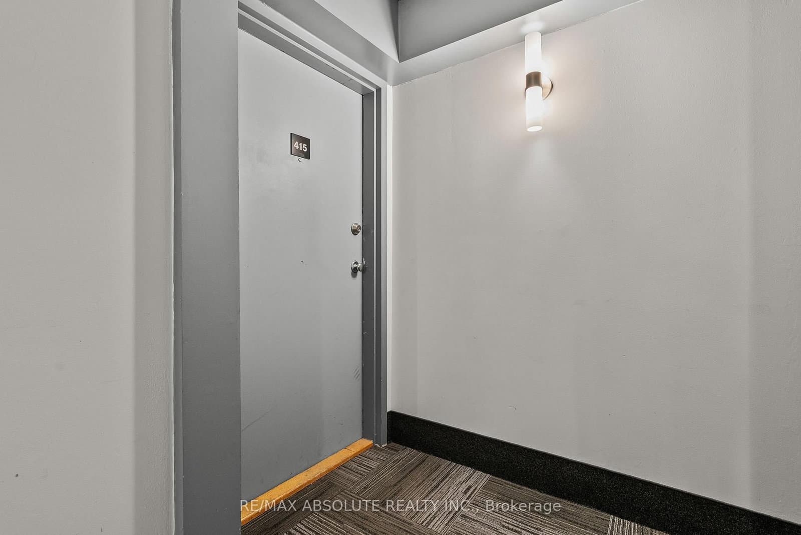 415 - 216 Viewmount Drive, Ottawa, ON — photo 3