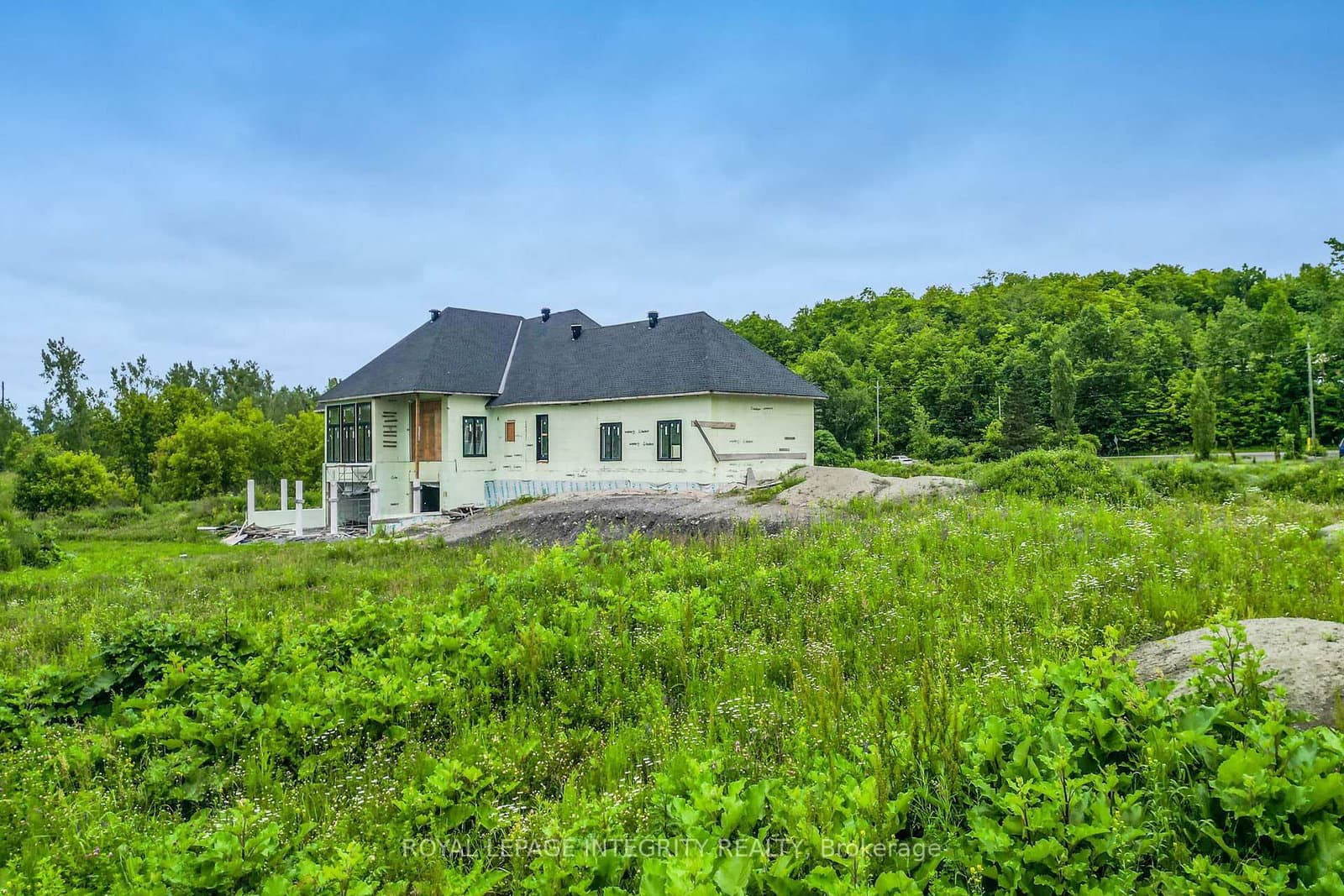 1695 Old Montreal Road, Ottawa, ON — photo 3