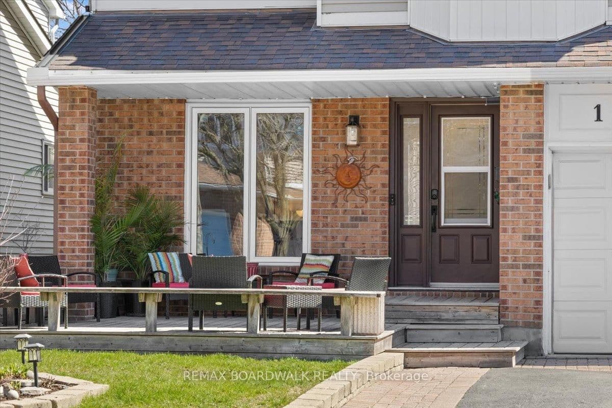 1837 Windflower Way, Orleans, ON — photo 2