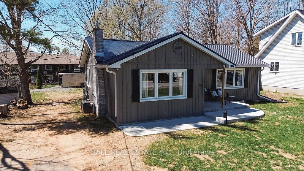 9 Victoria Street, Limoges, ON — photo 3