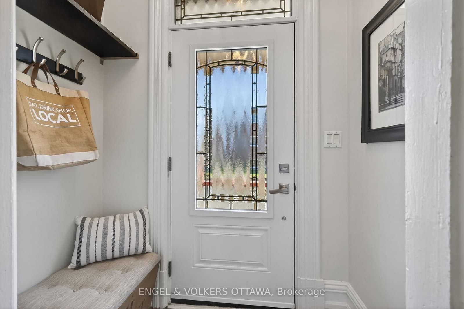 33 Fourth Avenue, Ottawa, ON — photo 3