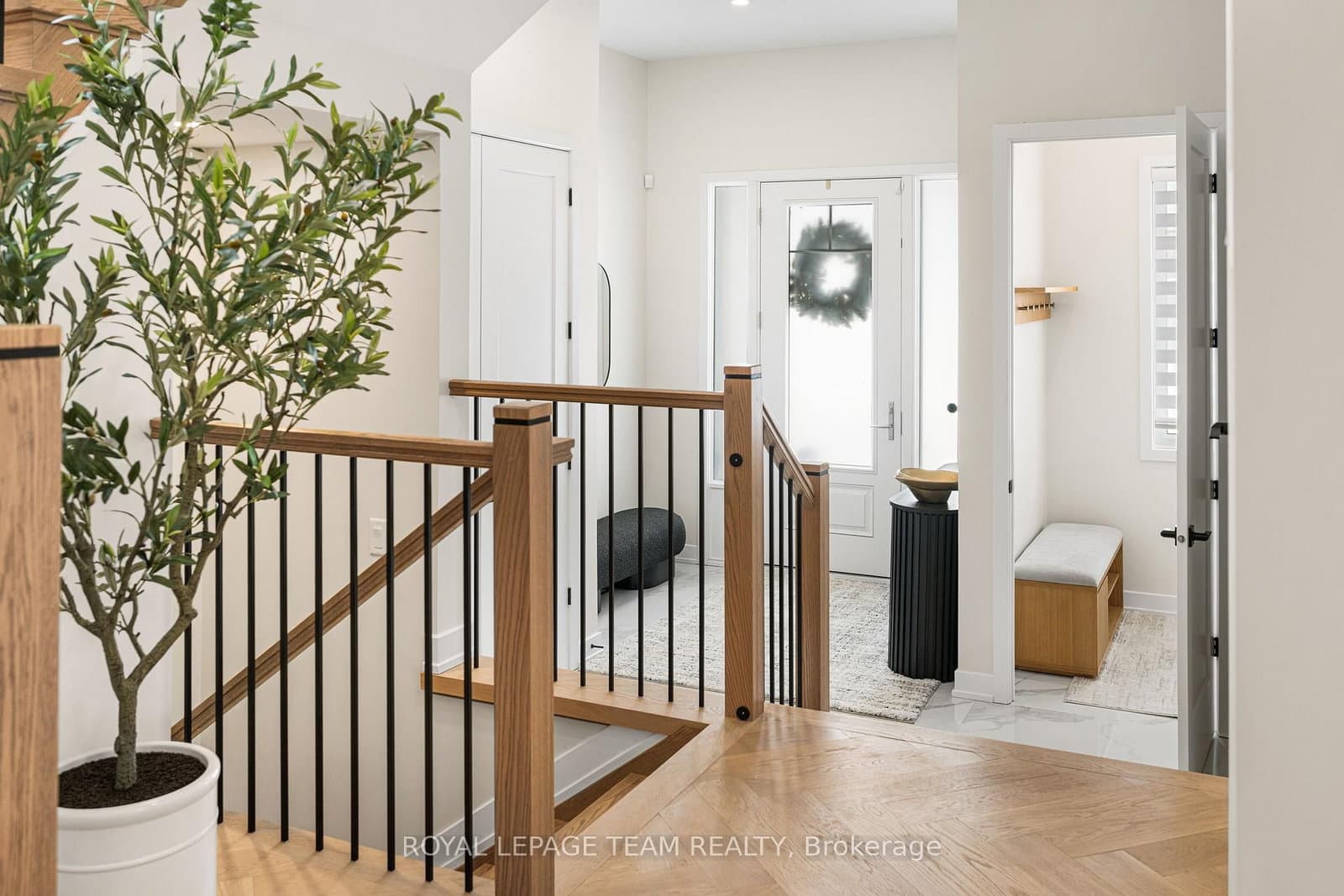 649 Bridgeport Avenue, Manotick, ON — photo 2