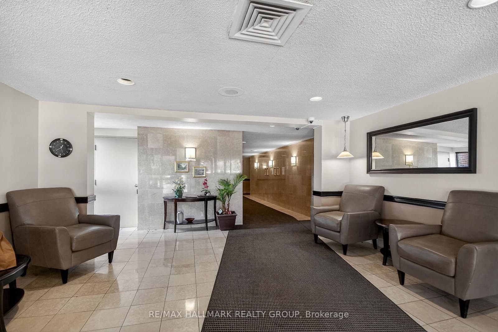 203 - 1505 Baseline Road, Ottawa, ON — photo 3