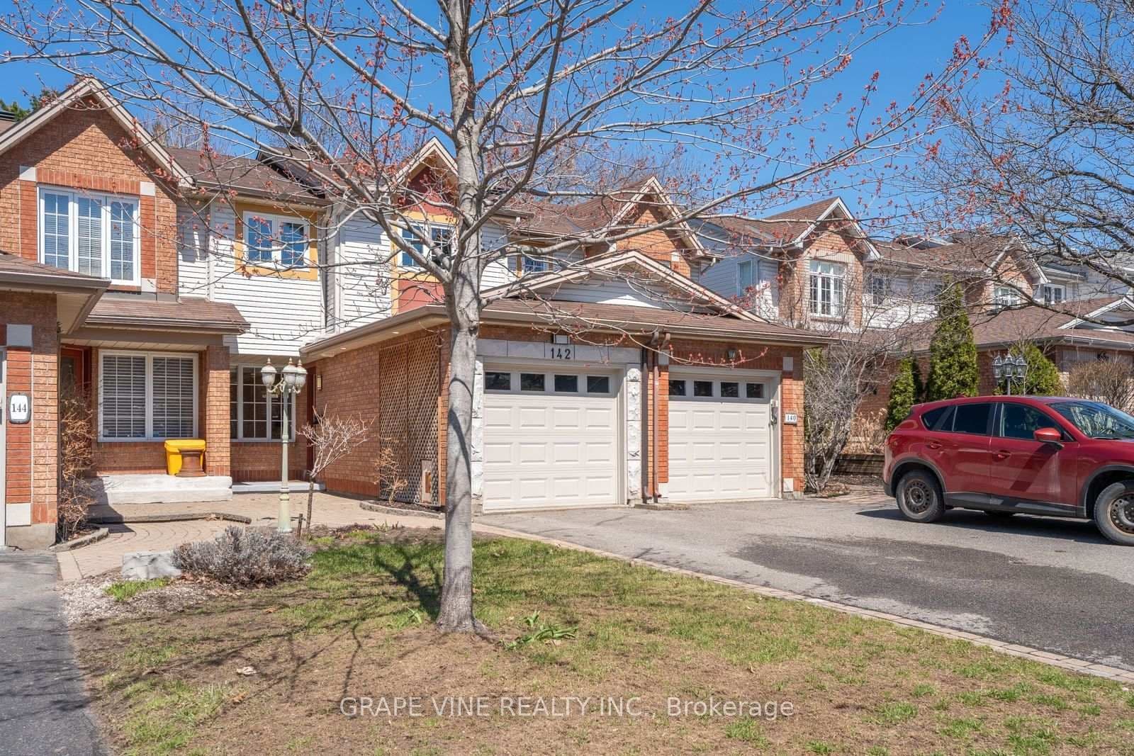 142 College Circle, Ottawa, ON — photo 2