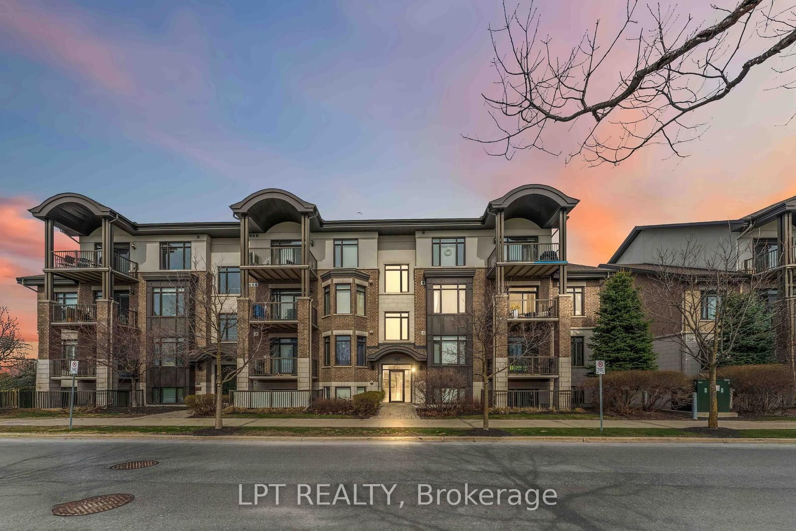 301 - 755 Beauparc Private, Ottawa, ON — photo 2