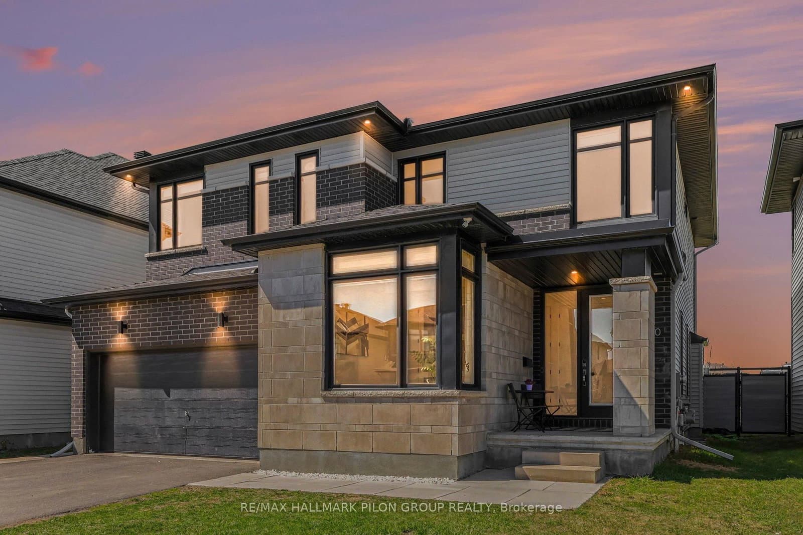 320 Cornice Street, Ottawa, ON