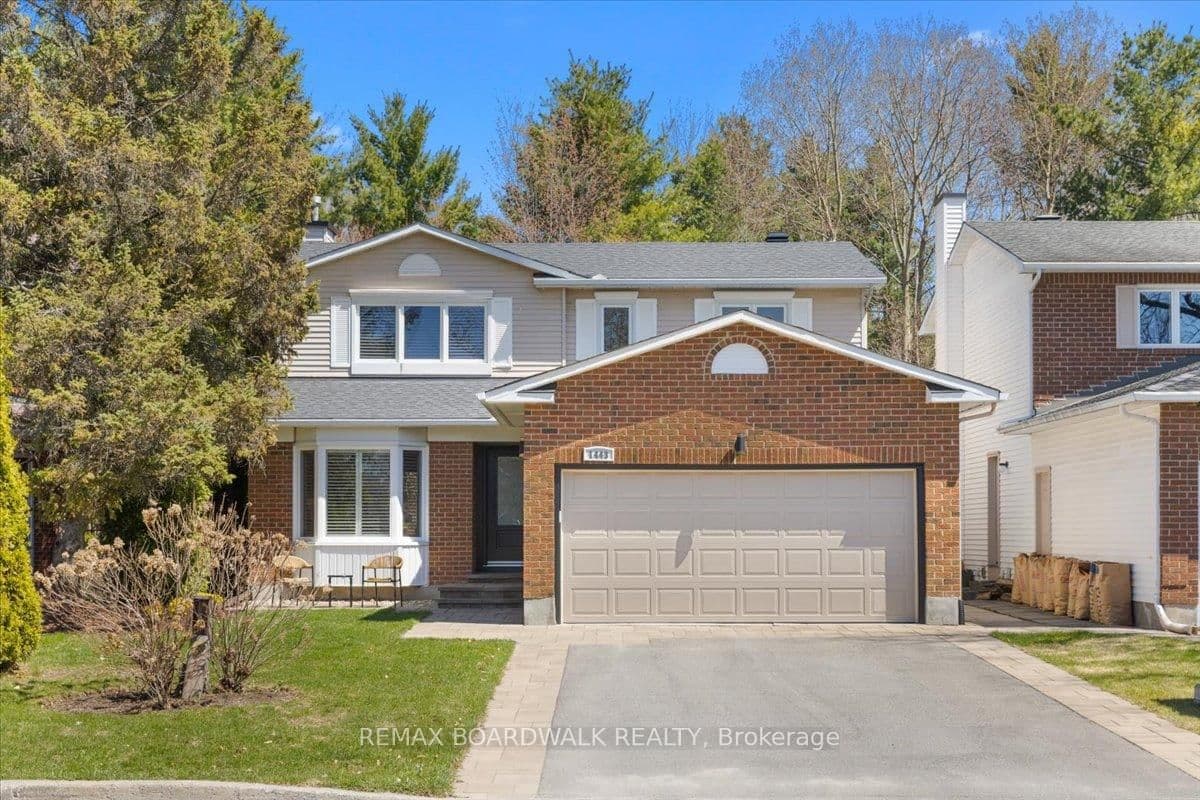 1443 Larkhaven Crescent, Orleans, ON