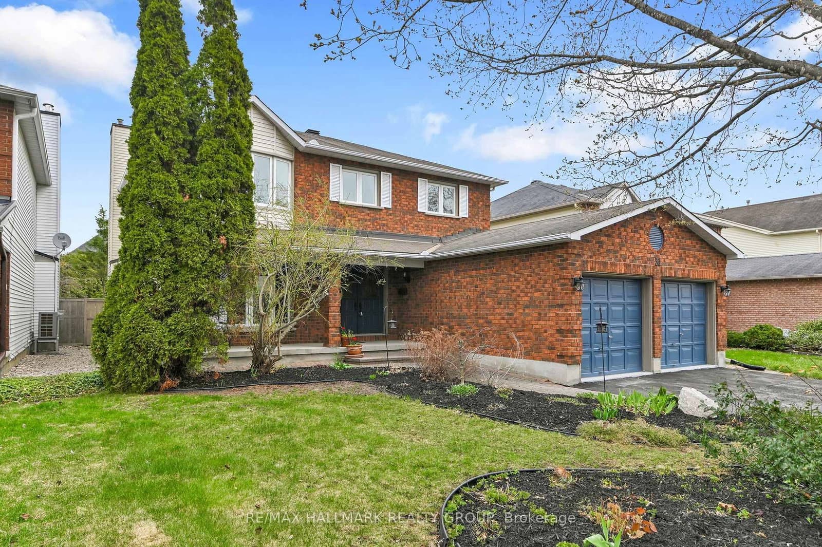 21 Hime Crescent, Ottawa, ON — photo 2