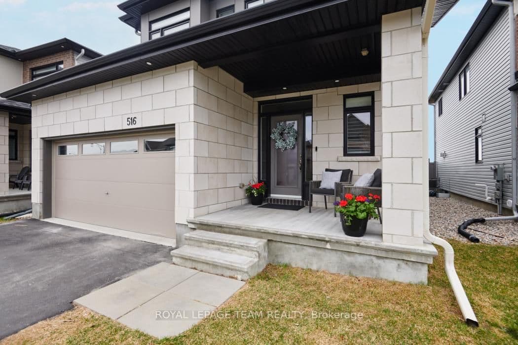 516 Bobolink Ridge, Ottawa, ON — photo 2