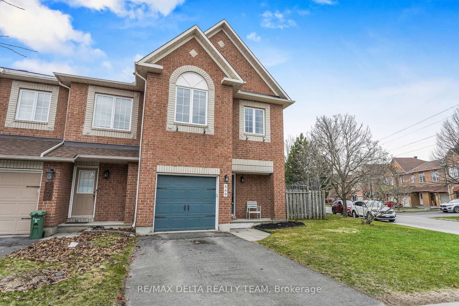 540 Chardonnay Drive, Ottawa, ON — photo 2