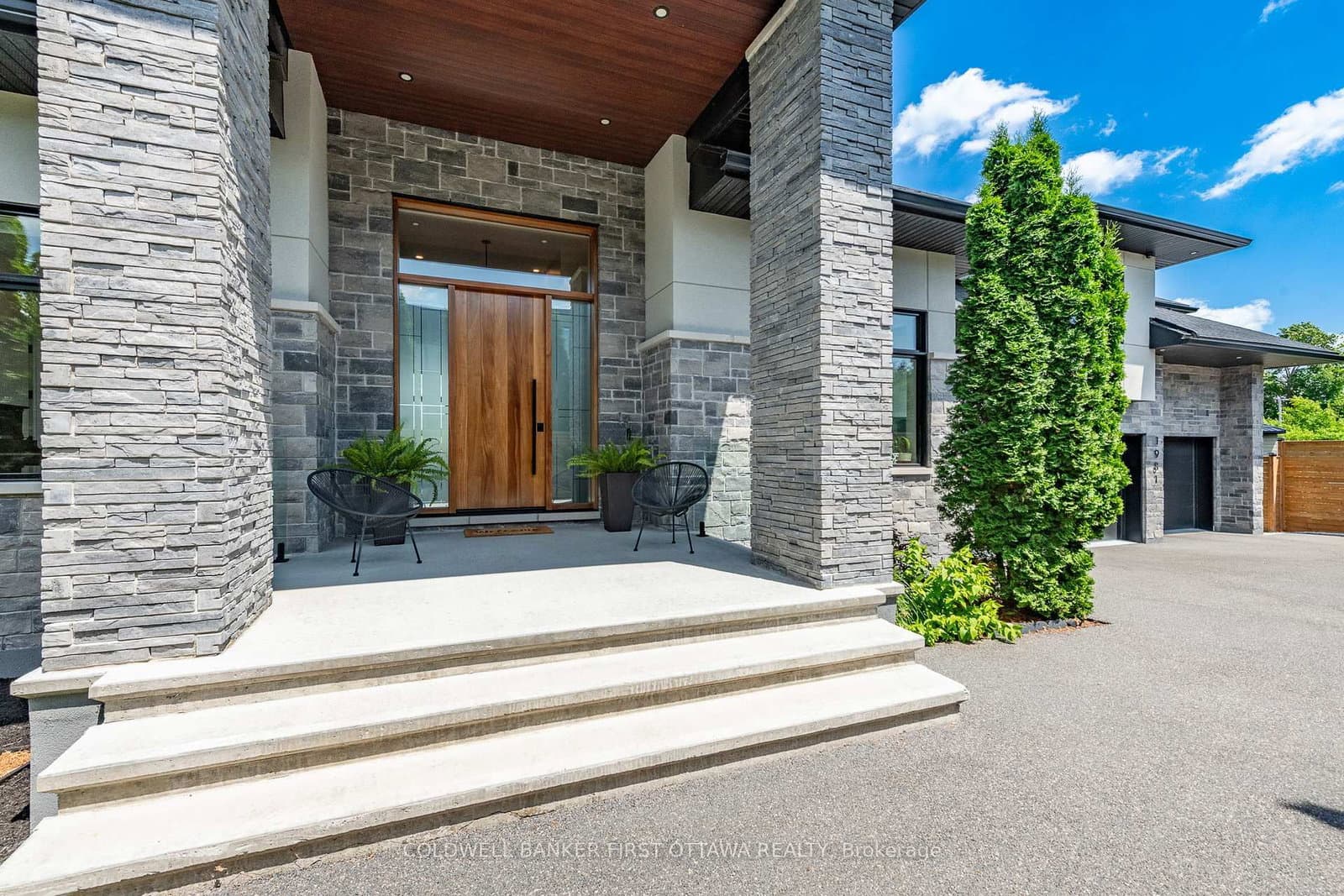 1981 PRINCE OF WALES Drive, Ottawa, ON — photo 3