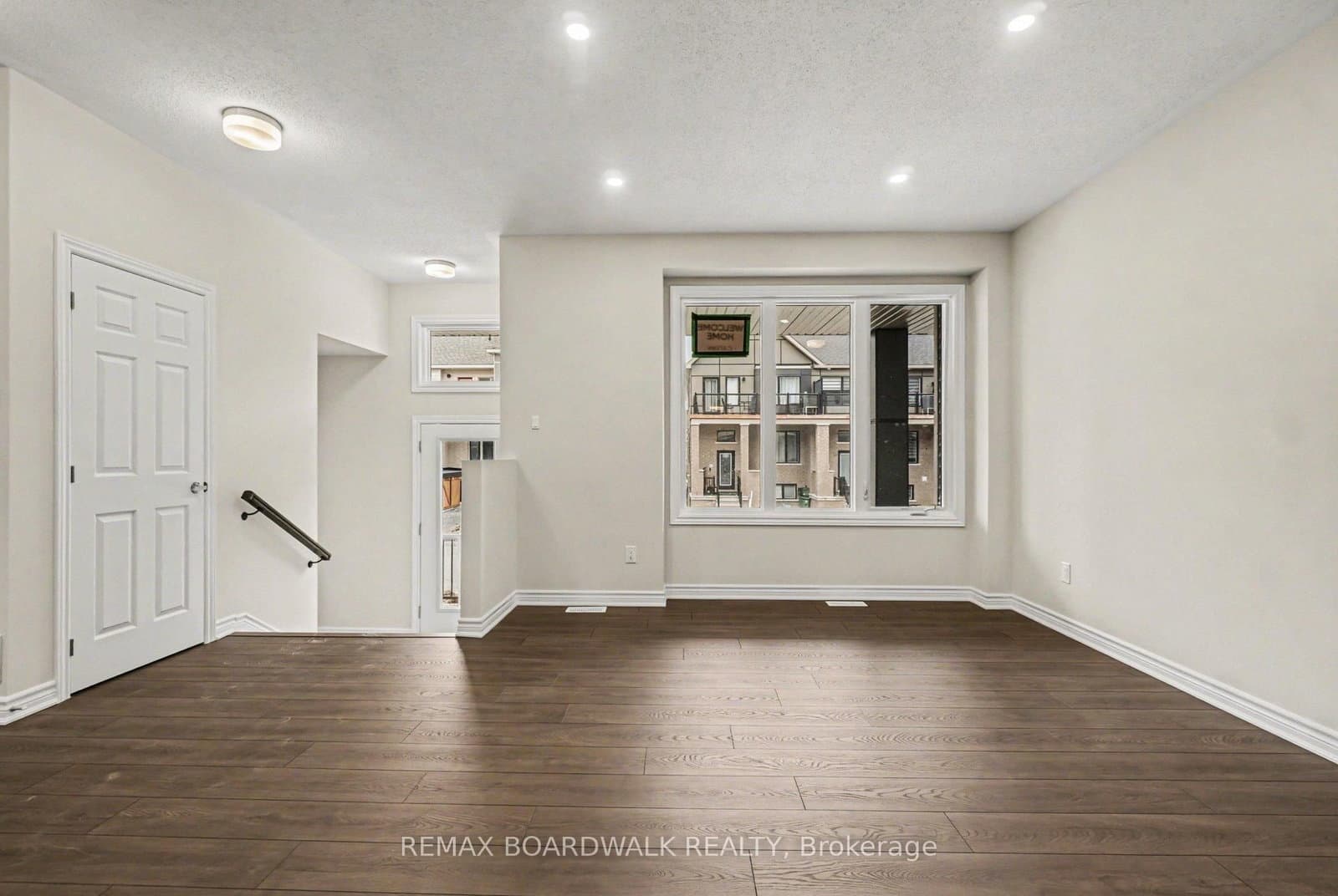 83 Ryan Reynolds Way, Orleans, ON — photo 2