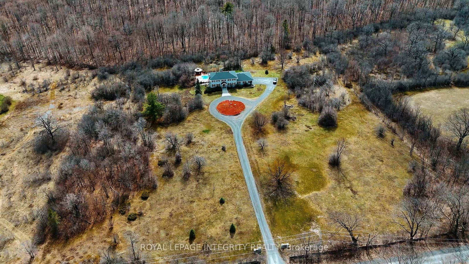 2025 Sixth Line Road, Ottawa, ON