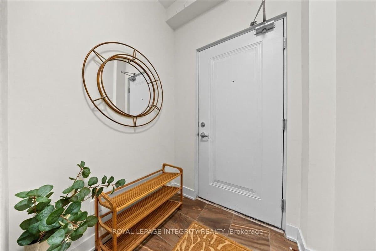 9 - 78 Holmwood Avenue, Ottawa, ON — photo 3