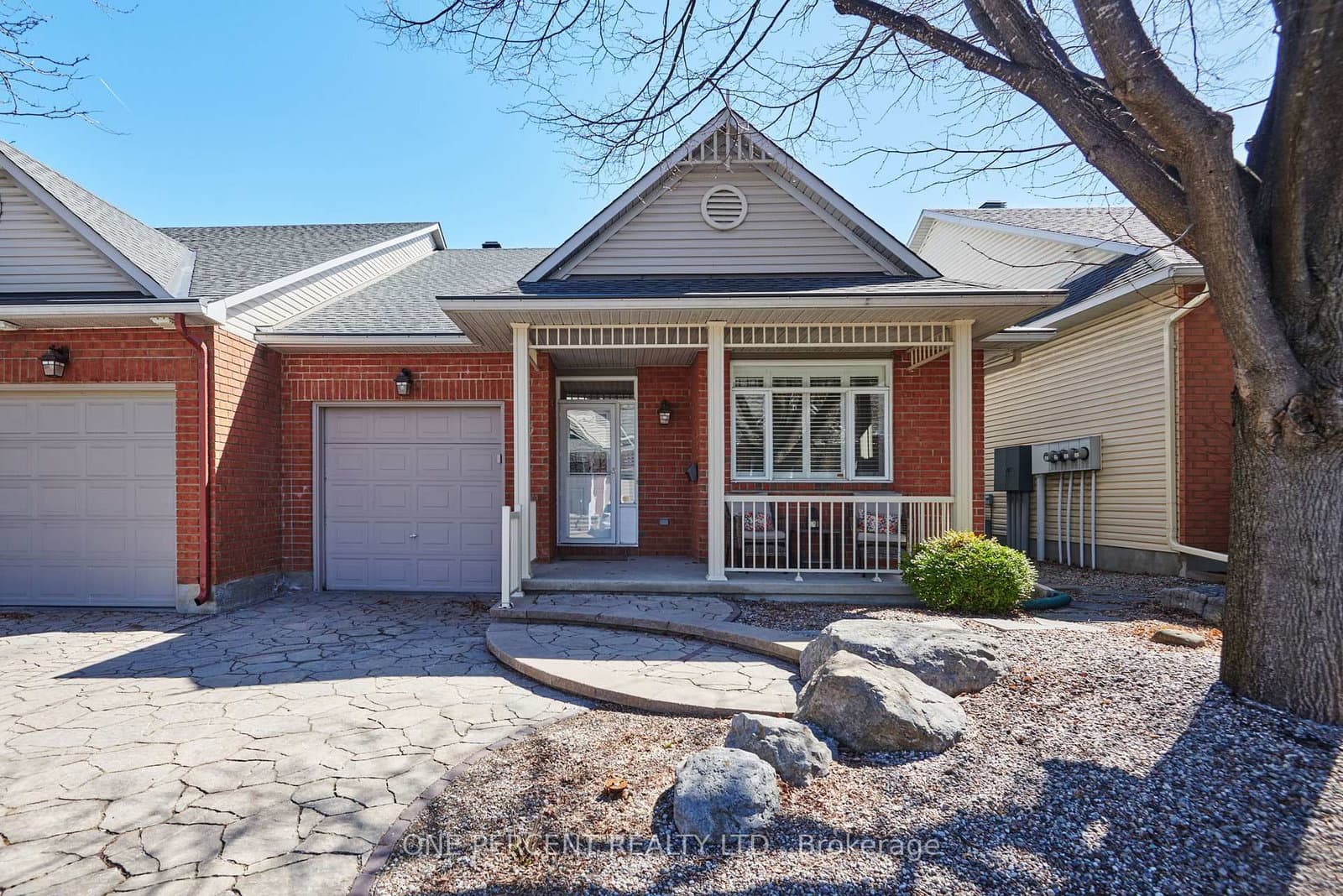15 - 1240 Kilborn Place, Ottawa, ON