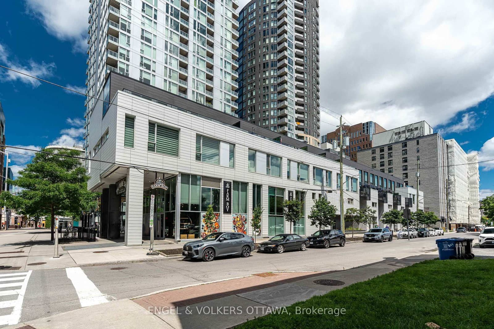 207 - 197 LISGAR Street, Ottawa, ON