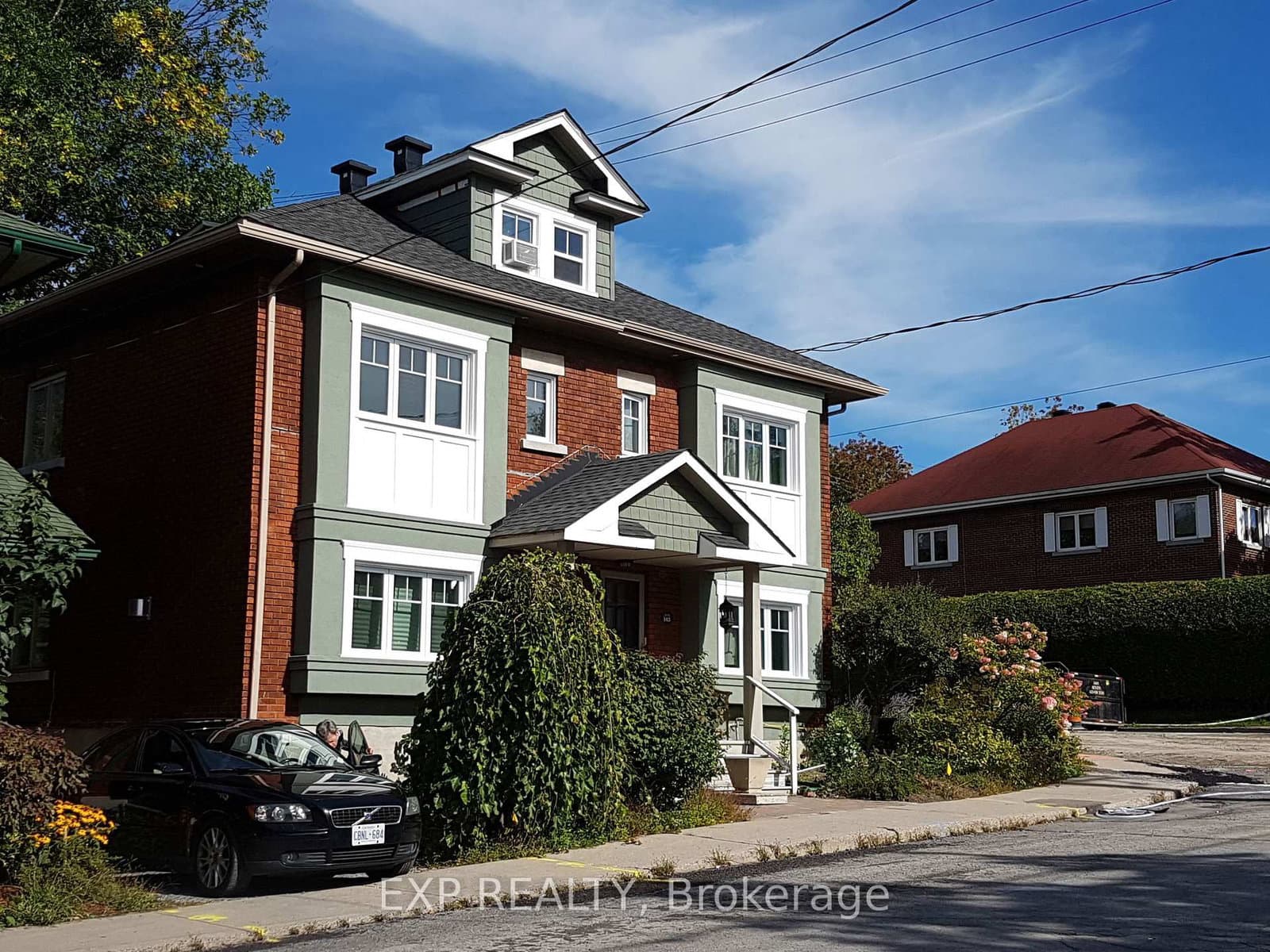 145 Blackburn Avenue, Ottawa, ON — photo 2