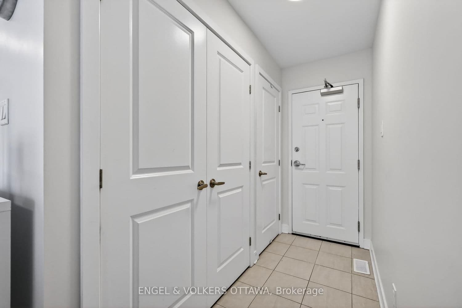 A - 192 Forward Avenue, Ottawa, ON — photo 2