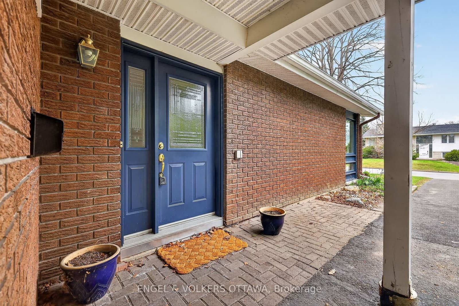 1795 Devlin Crescent, Ottawa, ON — photo 3