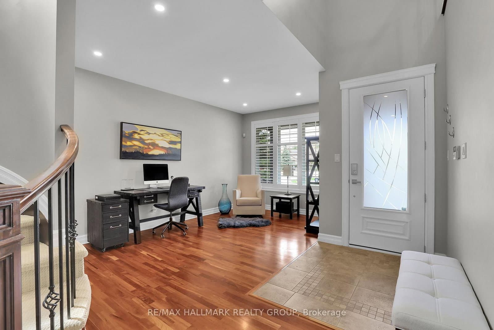 300 Amita Crescent, Ottawa, ON — photo 3