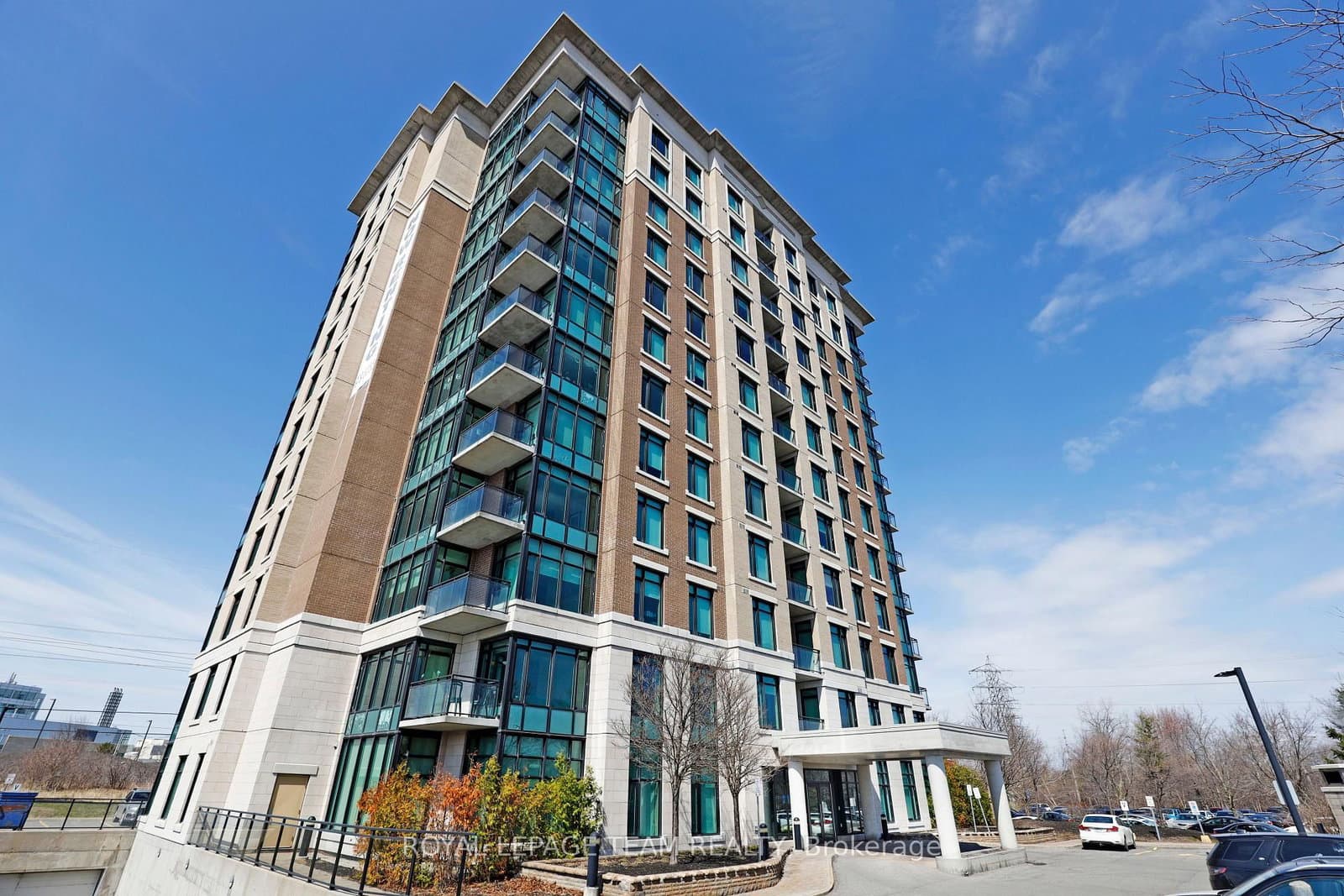 202 - 100 Roger Guindon Avenue, Ottawa, ON — photo 2