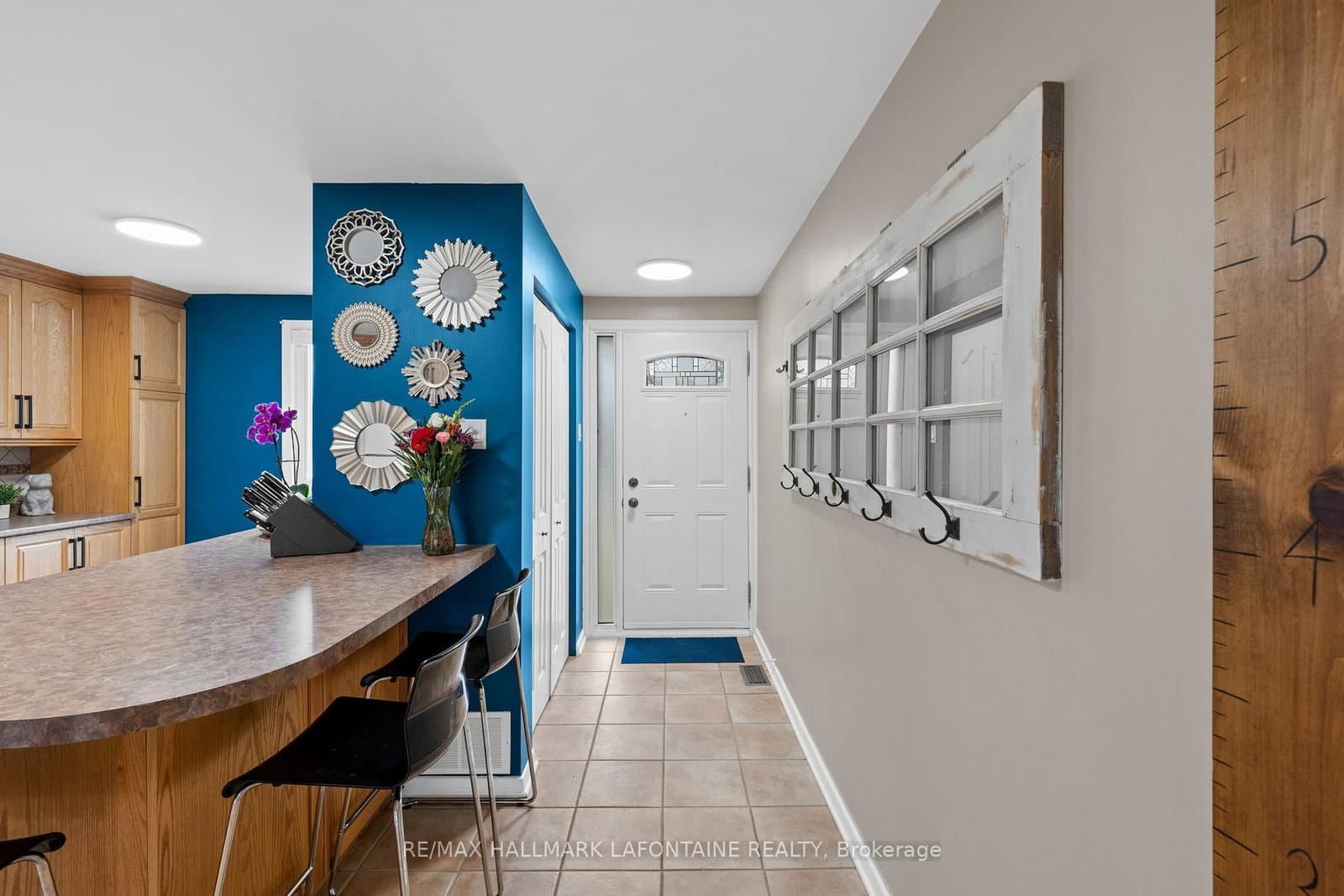 7911 Jeanne D'arc Boulevard, Ottawa, ON — photo 2