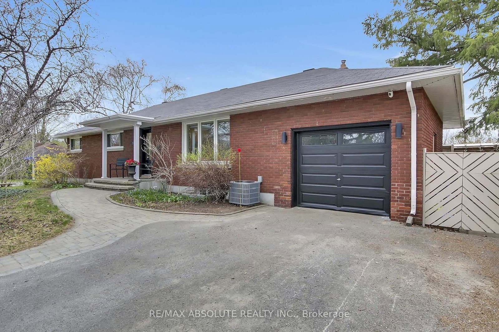 731 Dovercourt Avenue, Ottawa, ON — photo 2