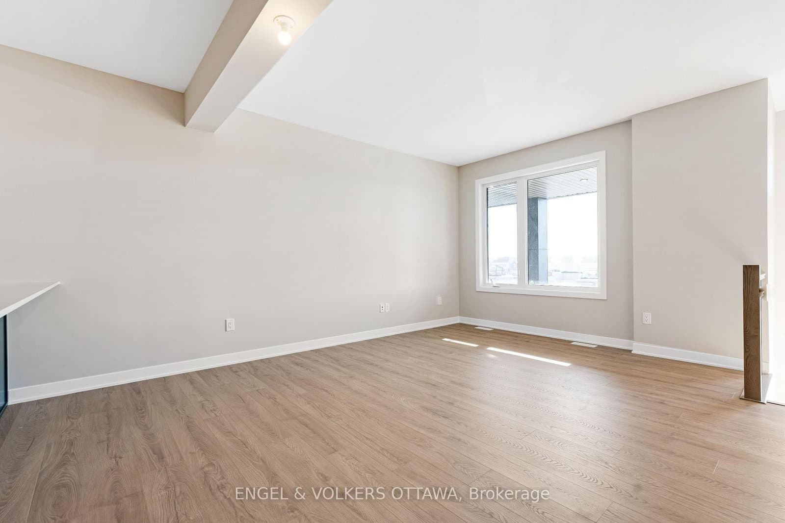 328 Catsfoot Walk, Ottawa, ON — photo 3