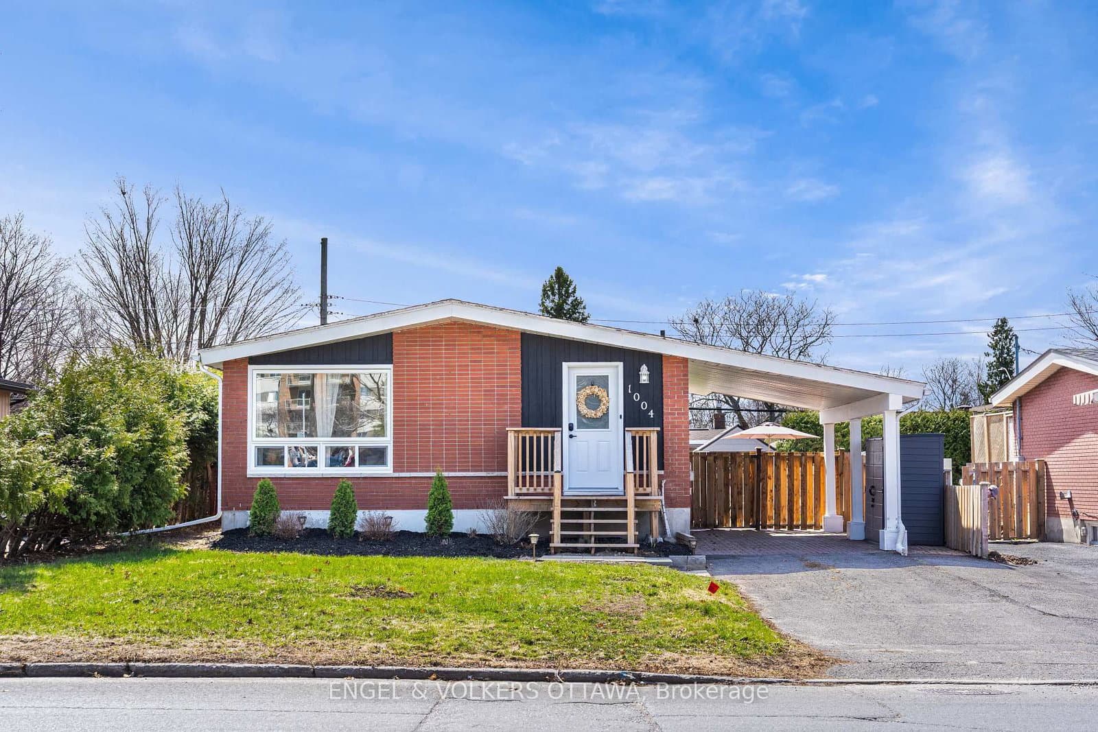 1004 PLEASANT PARK Road, Ottawa, ON