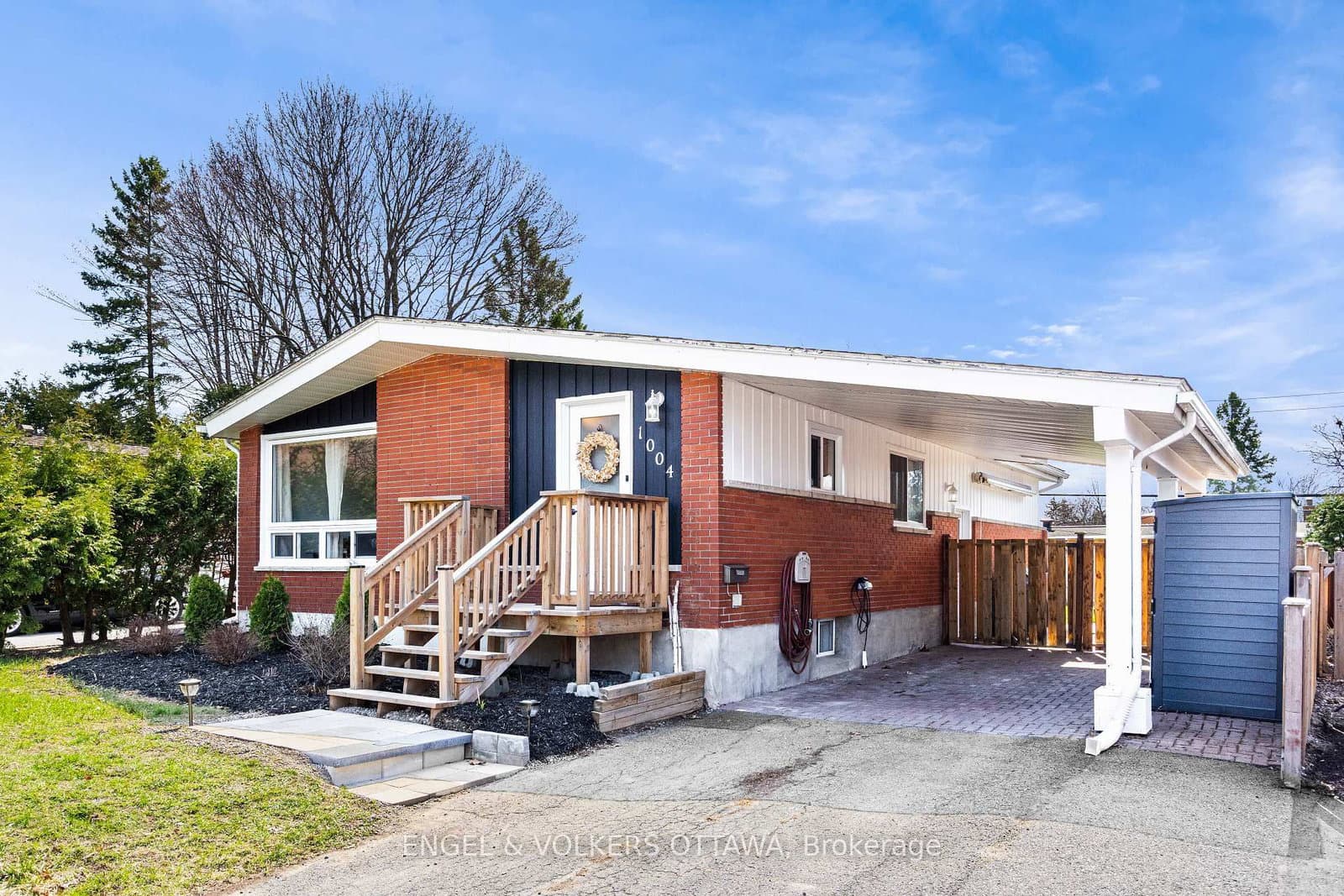 1004 PLEASANT PARK Road, Ottawa, ON — photo 2