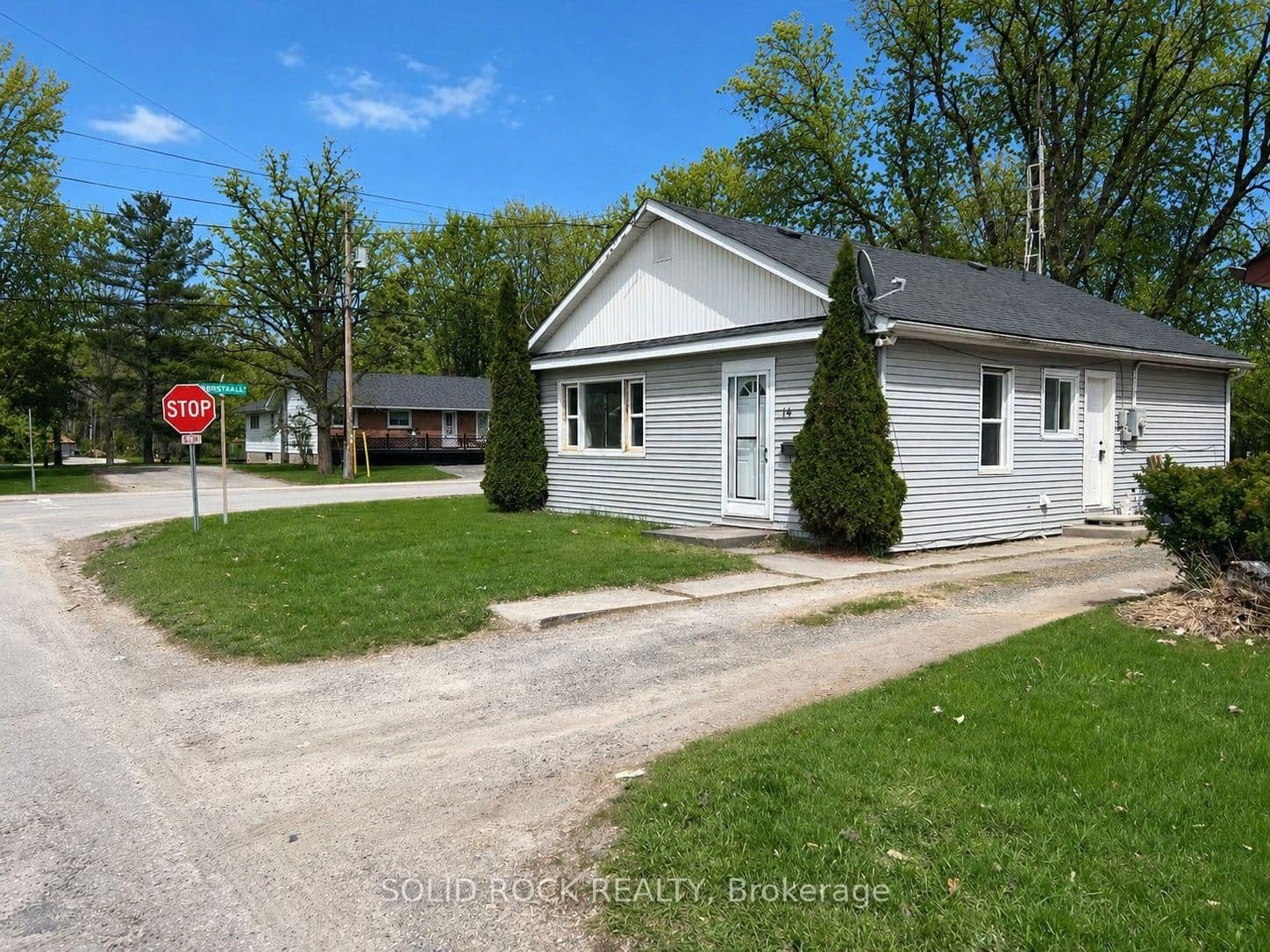 14 Linn Street, Limoges, ON — photo 3