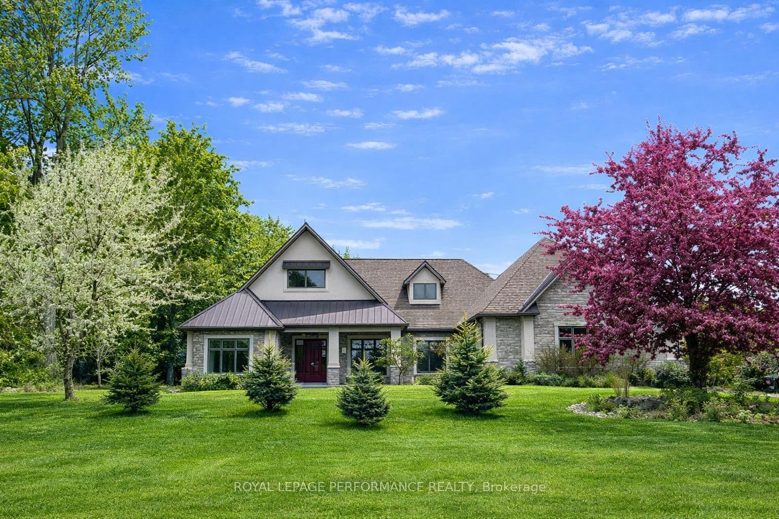 6148 Pebblewoods Drive, Ottawa, ON