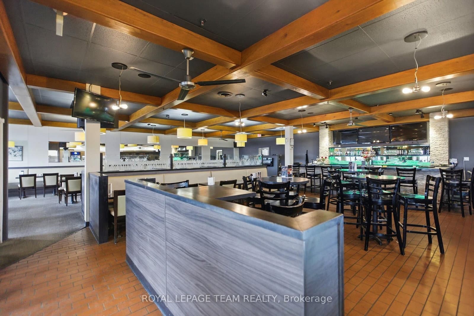 2645 ALTA VISTA Drive, Ottawa, ON — photo 3