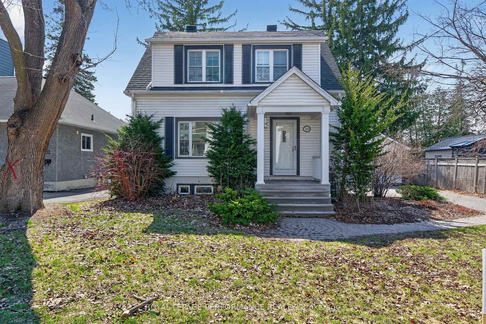 318 Duncairn Avenue, Ottawa, ON