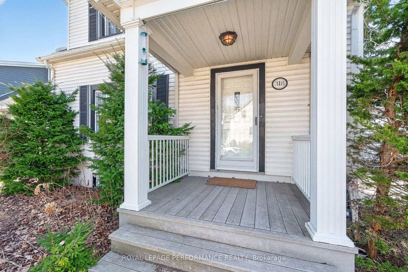 318 Duncairn Avenue, Ottawa, ON — photo 2