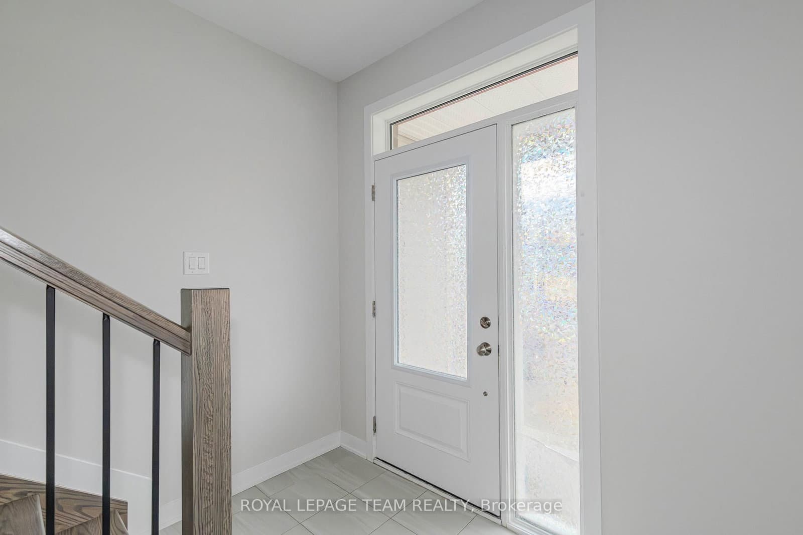 276 Appalachian Circle, Ottawa, ON — photo 2