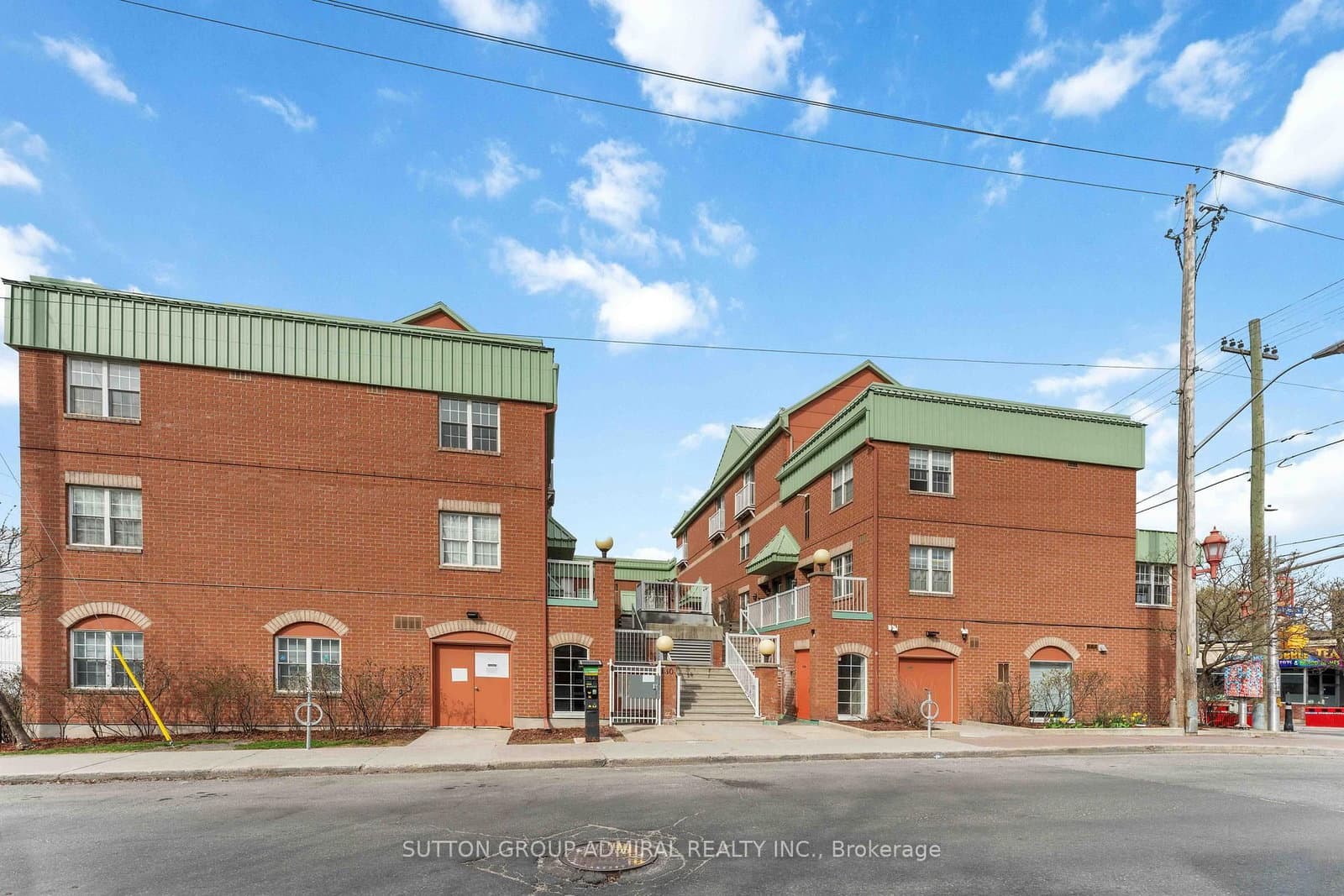 9 - 130 ROCHESTER Street, Ottawa, ON — photo 2