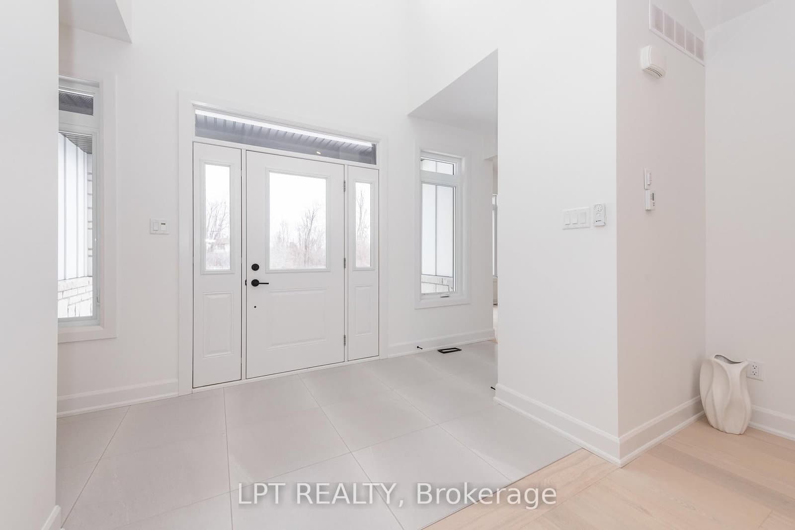 23 Skeel Court, Ashton, ON — photo 2
